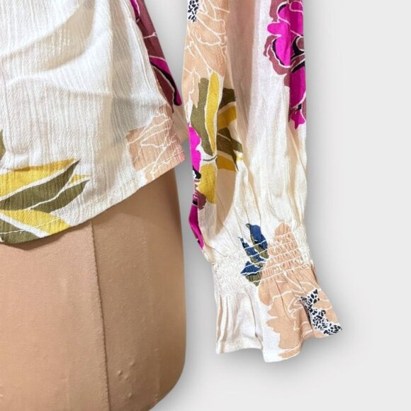 NEW Printed Floral Wrap Blouse Small CREAM MULTICOLOR Boho Pink Billabong NWT - Picture 6 of 10